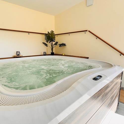 Hotel_Spa_Piscine_Jacuzzi_Restaurant_Le_Mans_Sarthe-gallery