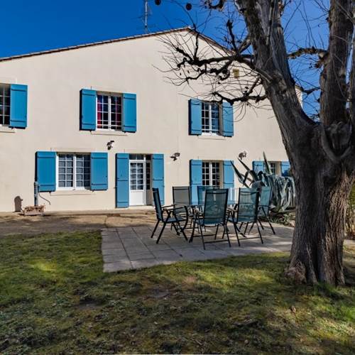 gite-chambre-hote-le-fleix-proche-monfaucon-24130-photo-contact