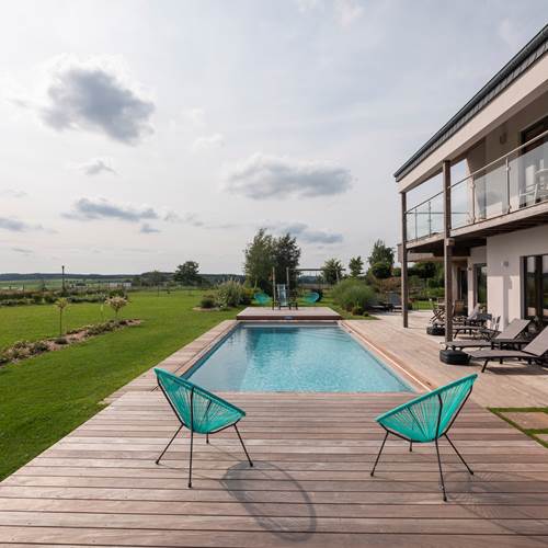 La piscine et le jardin à  la Chabetaine-photo-contact