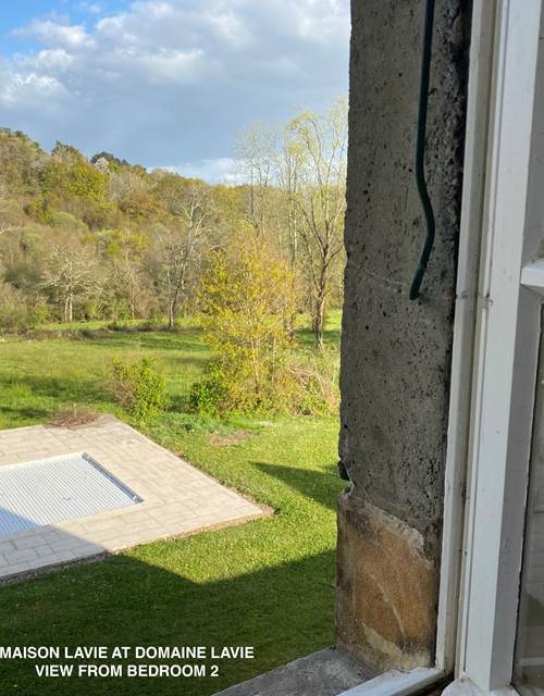 Maison Lavie chambre 2 vue devant