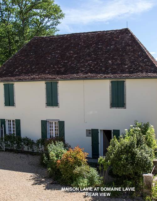 Maison Lavie au Domaine Lavie arrie`re