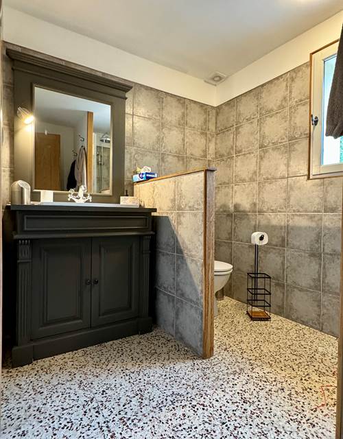 Salle de bain - Chambre Marius - La serre des Mourgues