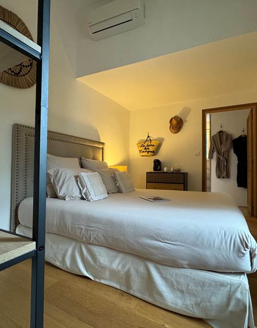 La serre des Mourgues-Chambre Isaac