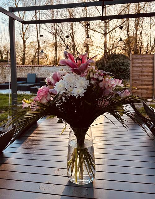 Terrasse sud_bouquet fleurs_La Grande Cavalerie