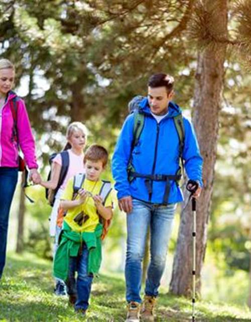 randonnee-en-famille-enfants-f81671-1@1x
