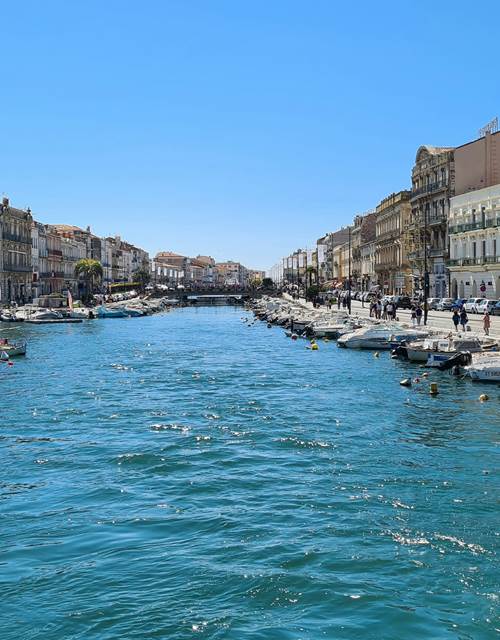 jules-commegeille-qmyA2YMxPH8-unsplash