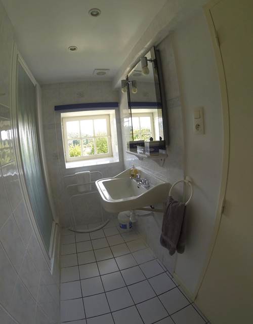 Salle de douche séparée