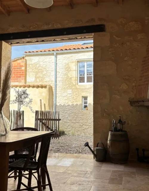 La cuisine d'été - La Fon du Berger gîte en Haut-Médoc - Pauillac