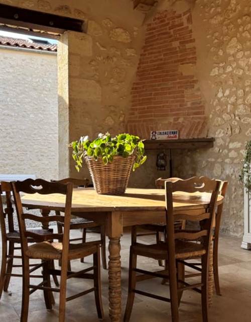 La cuisine d'été - La Fon du Berger gîte en Haut-Médoc - Pauillac