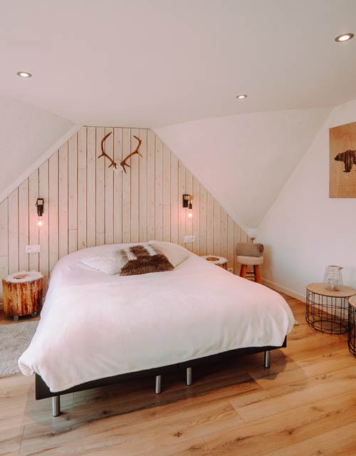 2B916FDC-C9D4-4992-ADFD-393C5DA9216C