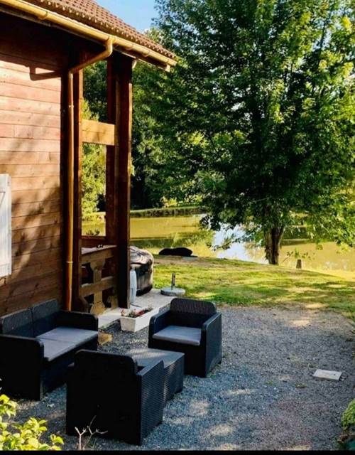 Screenshot_20250324_102358_Airbnb