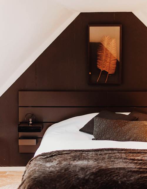 6243A041-D24C-45F9-9B64-24E237ED3AEF