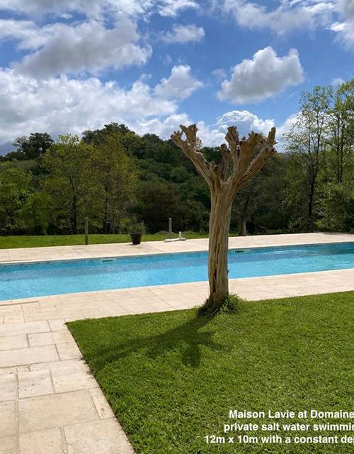 Maison Lavie piscine prive´e ensoleille´e avec vue sur la campagne