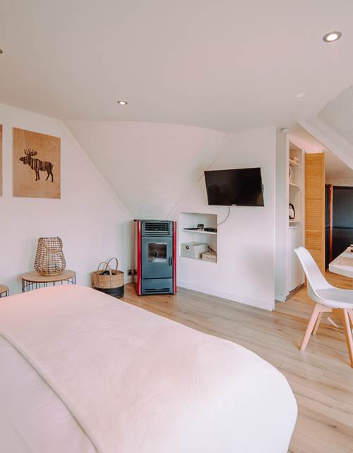 INTHEWOODS-CHALET8-HQ-11