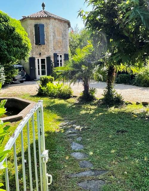 228B4813-0864-4E54-BA0F-EC786D720389