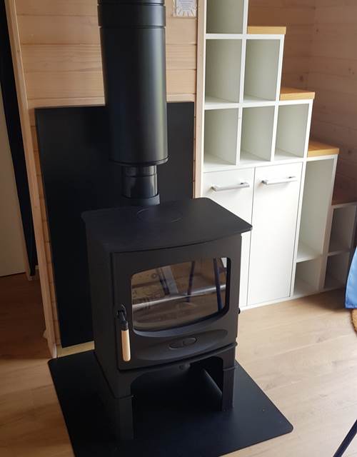 Cabane du Renard, poêle à bois