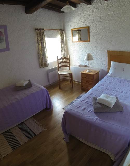 Chambre deux lits simples