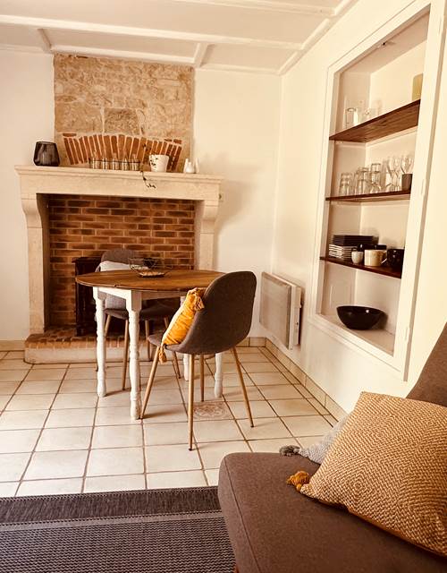 Salon salle à manger vue canapé_La Petite Cavalerie