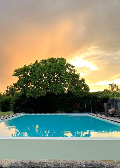 Piscine 7 X 12m, à sel et à débordement