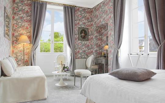 Chambre Pivoine château 3 de 2 à 4 personnes - 1er étage