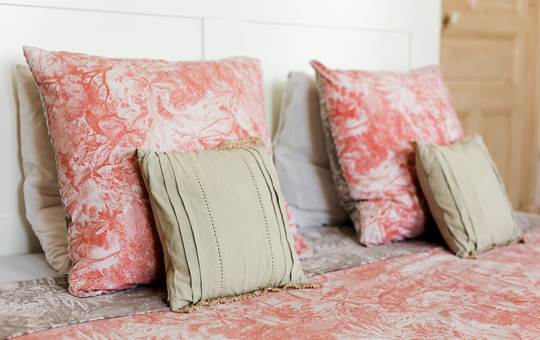 B&B La Poterne - Chambre d'hôtes Minérale à Epernay