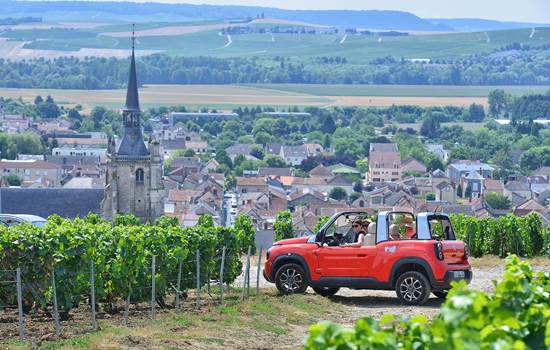 AY-CHAMPAGNE-EXPERIENCE---photo-Michel-Jolyot--66-B--img-around