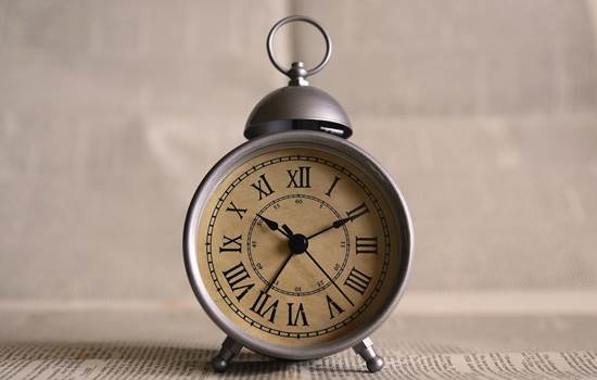 clock-691143_1920