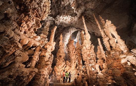 Grotte_Aven_Orgnac_3_credits_ludovic_fremondiere-img-around
