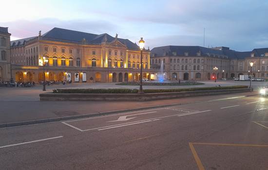Place comédie soir 3