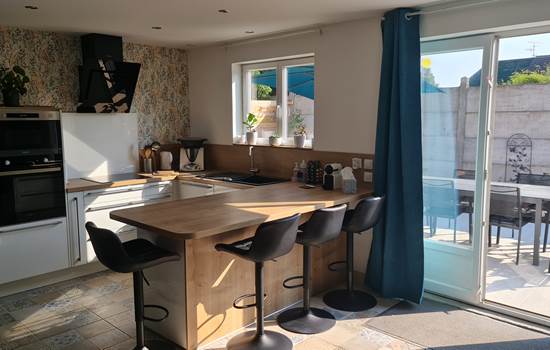 Logement avec grande cuisine ouverte pour savourer un week-end  en famille près de Lille
