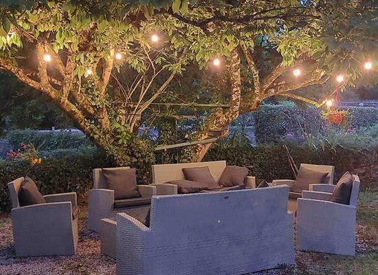 Soirée douce sous le magnolia, plaisir simple au Ranch des Lacs