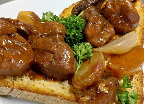 Confit de cèpes en cocotte, cuisson longue, cuisine maison Le Ranch des Lacs