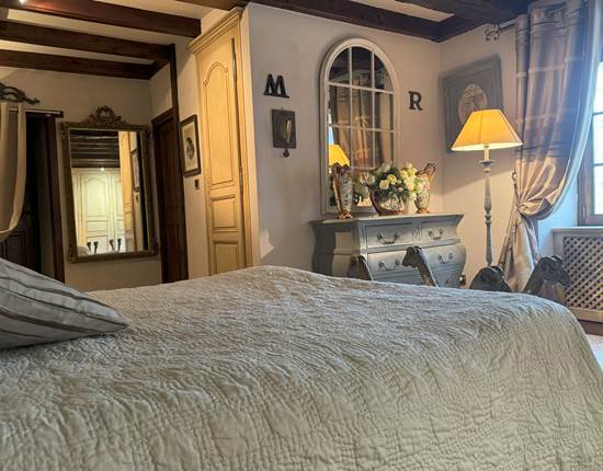 Moulin-Rouhaud-Chambre-le-Meunier-décoration