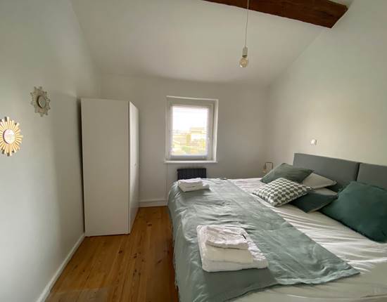 La chambre "Céladon" avec lit king size 180 ou 2 lits simples 90 ou 2 lits simples 90 et 1 lit simple 80