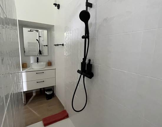 STUDIO DOUCHE 1