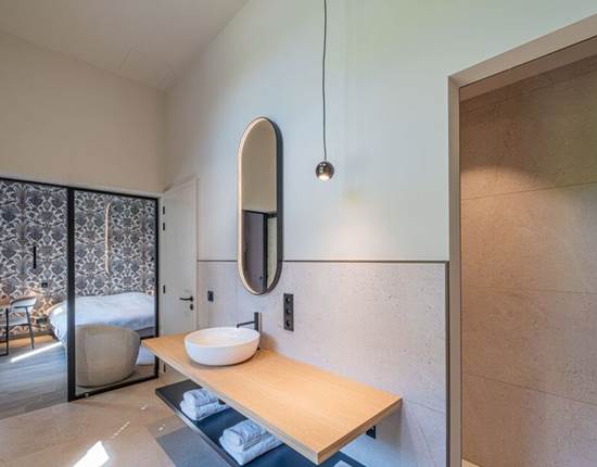 Bathroom room 3
