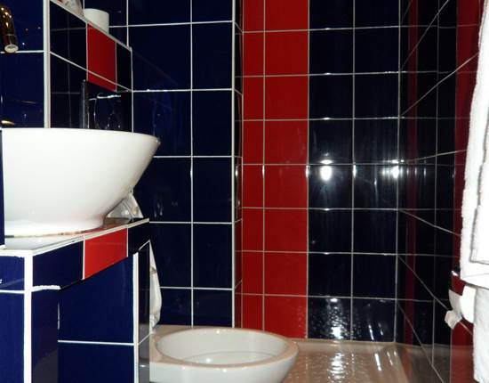 Salle de bain individuelle hotel jean bart paris 6