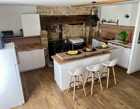 Cuisine 01 Gi^te La Suite