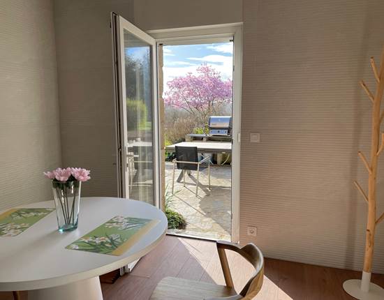 Salle a manger vue sur jardin