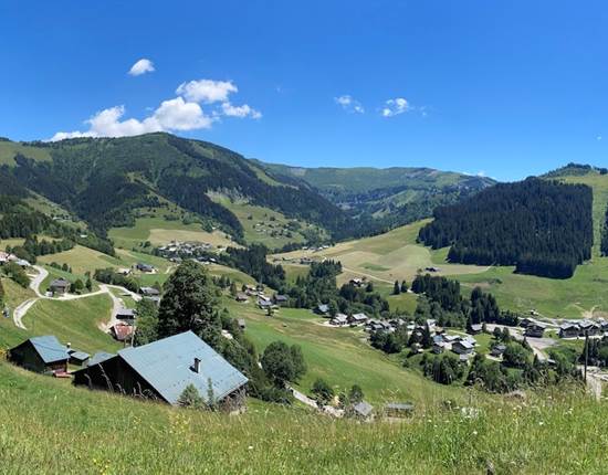 Vue panoramique depuis le chalet Lachat