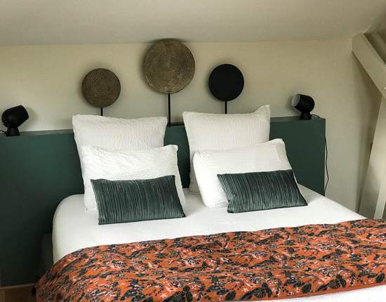 CHAMBRE 4
