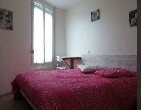 Chambre double confort, vue hôtel royal Champagne