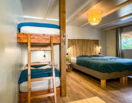 270D7A7A-1C21-4BE9-97CA-2A2213DDF252