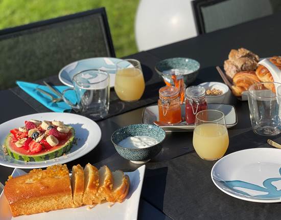 terrasse petit déjeuner