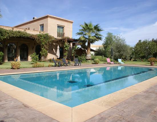 Piscine de la Kasbah Aâlma d'Or à Marrakech