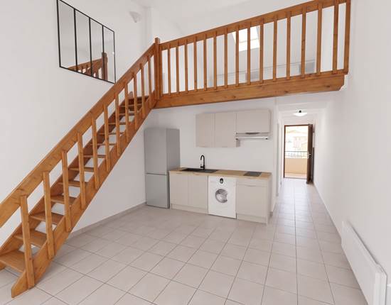 Salon entièrement rénové