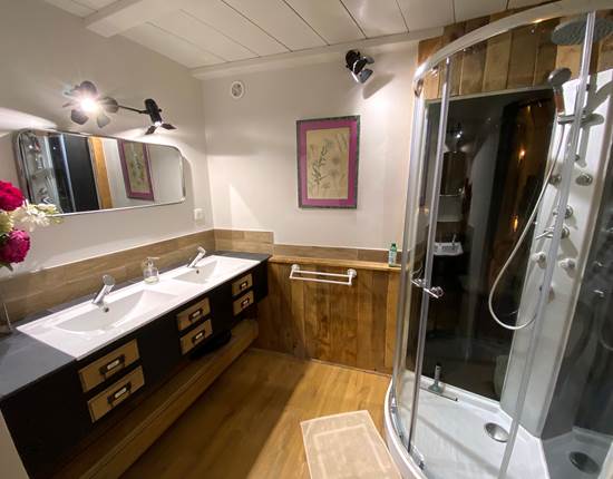 maison d'hôtes et jacuzzi