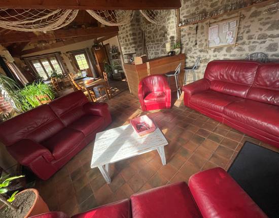 Salon dans la salle à manger