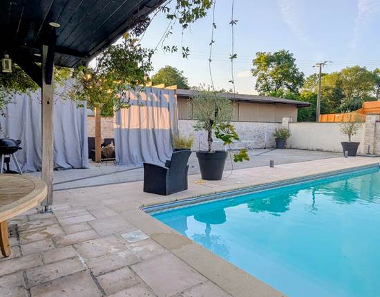 vaste-terrasse-piscine
