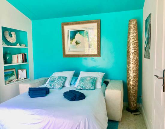 Chambre bleue avec deuxième lit 140